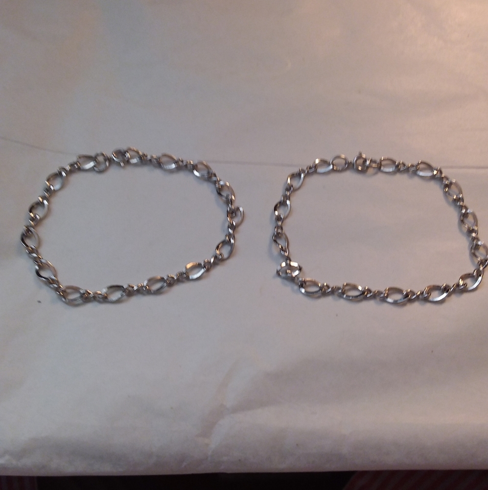 NWOT Set of 2 Silver Chain Bracelets